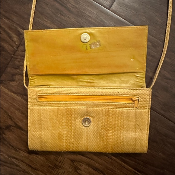 Vintage Snakeskin Purse - Picture 7 of 16